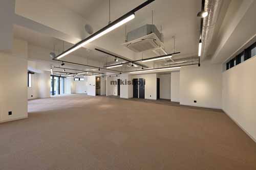 Ｍ.ＢＡＬＡＮＣＥ那覇泉崎 貸室内1