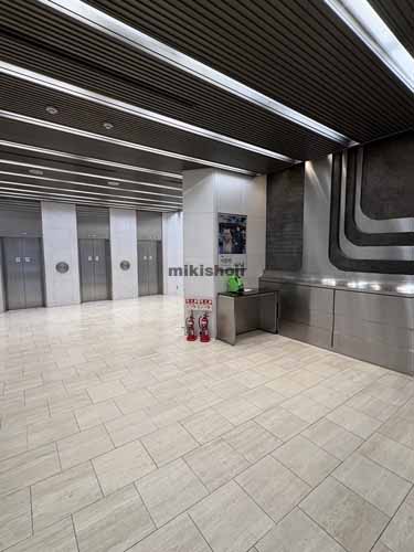 新橋の新橋２７ＭＴビル エレベーターホール2