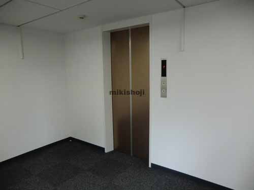 エキニア南池袋 エレベーターホール1