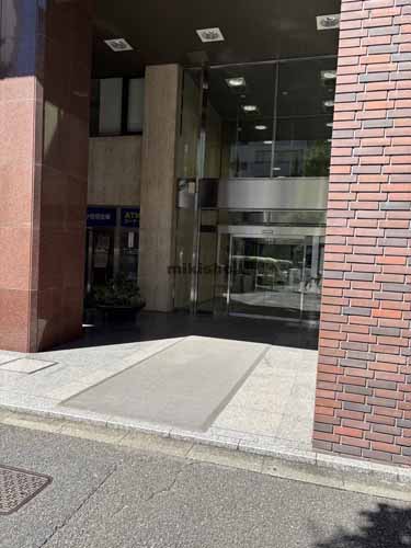 住友不動産日比谷ビル エントランス7