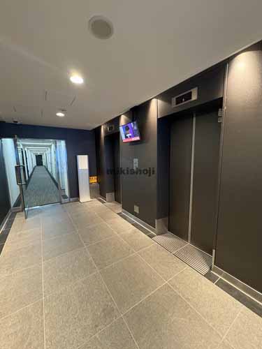 ＫＤＸ御茶ノ水ビル エレベーターホール1