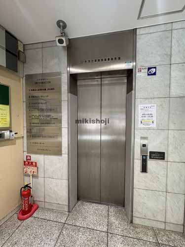 渋谷東栄ビル エレベーターホール1