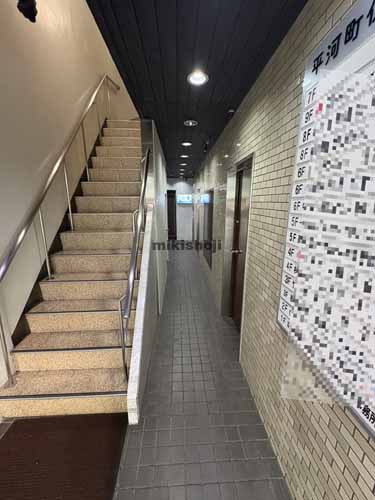 隼町・平河町の平河町伏見ビル エントランス2