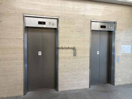 赤坂・元赤坂のオーク赤坂ビル エレベーターホール1