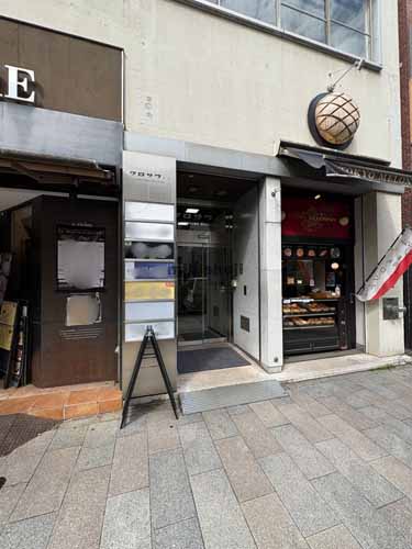 クロサワビル エントランス2