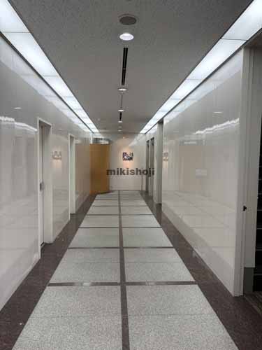 ３東洋海事ビル エントランス1