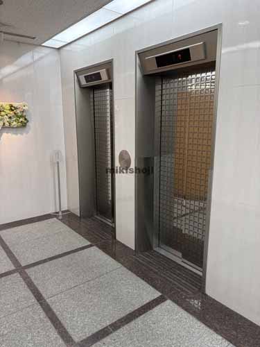 西新橋の３東洋海事ビル エレベーターホール2