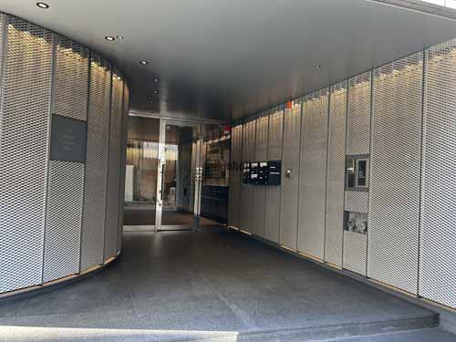 ＴＴＳ南青山ビル エントランス2