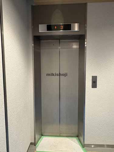 エスラ原宿ビル エレベーターホール1