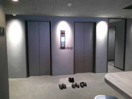 ＴＨＥ　ＷＡＶＥＳ　ＡＫＩＨＡＢＡＲＡ エレベーターホール1