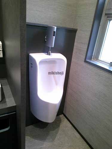 ＴＨＥ　ＷＡＶＥＳ　ＡＫＩＨＡＢＡＲＡ 水回り1