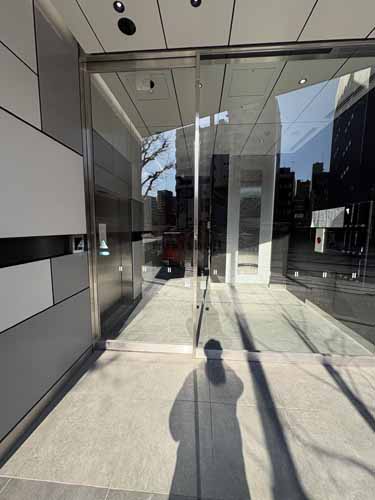 ＲＢＭ八丁堀駅前ビル エントランス1