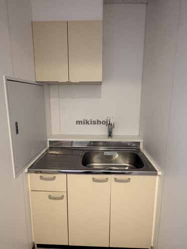 京橋の京橋山本ビル 水回り1