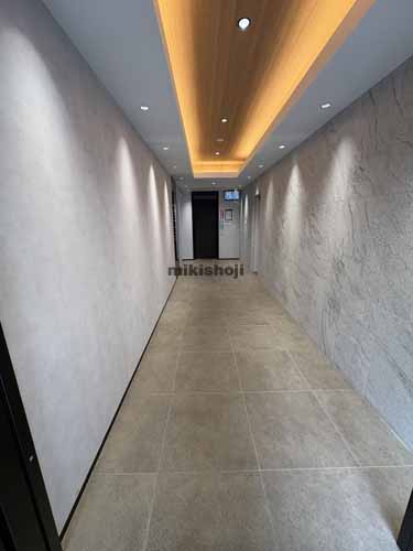 日本橋小綱町・蛎殻町の日本橋人形町プレイス エントランス2