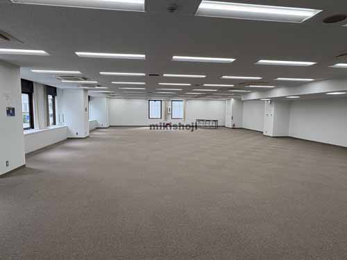 ラウンドクロス田町 貸室内2