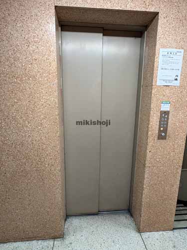 東京銀座ビルディング エレベーターホール1