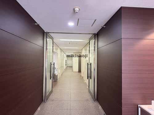 日本橋人形町・堀留町・小舟町・富沢町の稲村ビル エントランス3