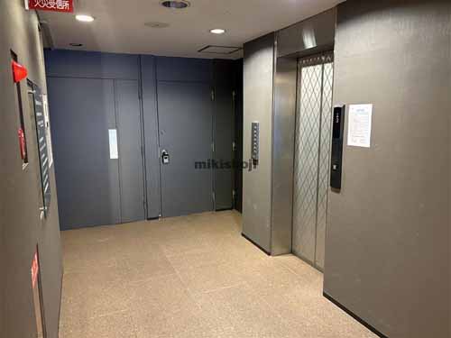 北の丸グラスゲート エレベーターホール1