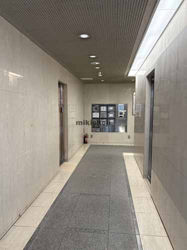 銀座三丁目ビル エントランス1