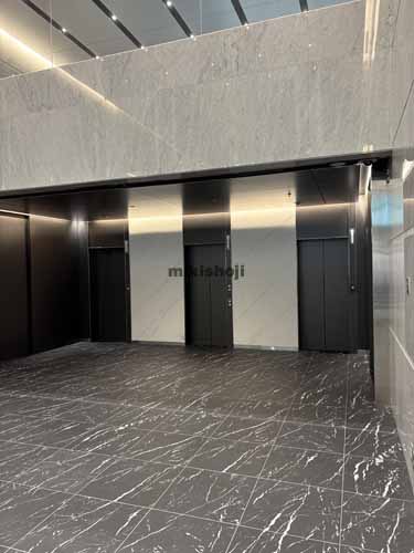 住友不動産一番町ビル エレベーターホール1