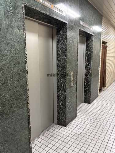 田中八重洲ビル エレベーターホール1