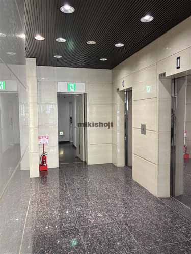 住友東新橋ビル５号館 エレベーターホール1
