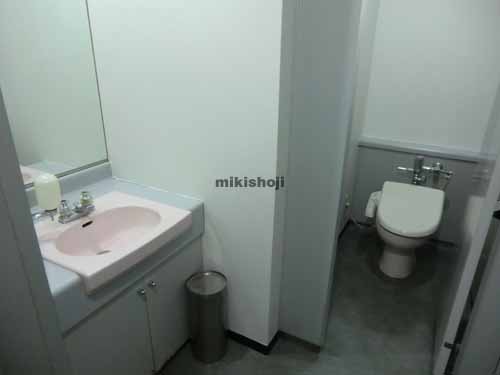 日産ビルディング 水回り1