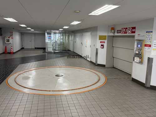 道玄坂の五島育英会ビル 付帯設備1