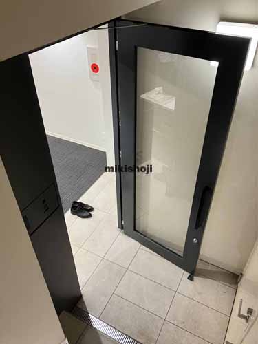 アドバンテック南青山ビル エントランス2