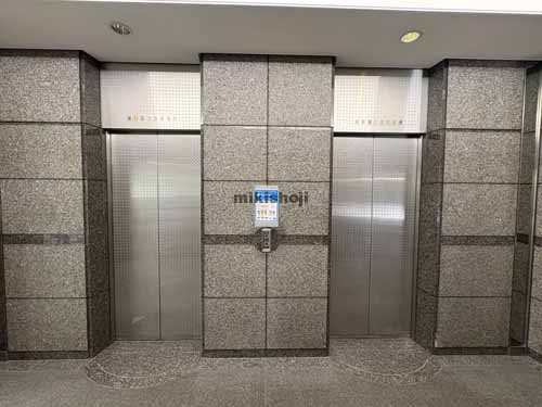上大崎の本多電機ビル エレベーターホール1