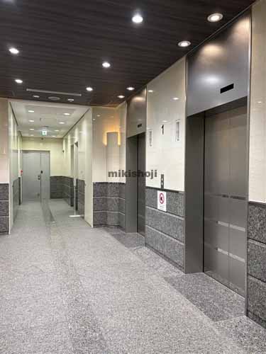 湊・明石町のニチレイ明石町ビル エレベーターホール1