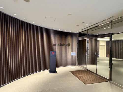 ＴＯＫＹＵ　ＲＥＩＴ　渋谷Ｒビル エントランス3