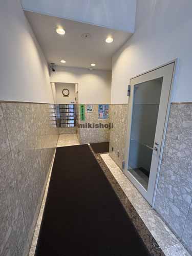 神田高野ビル エントランス1