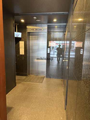 エック三田ビル エレベーターホール1