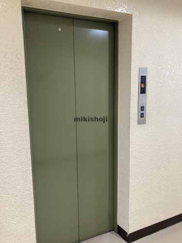 ユニベル田町ビル エレベーターホール1