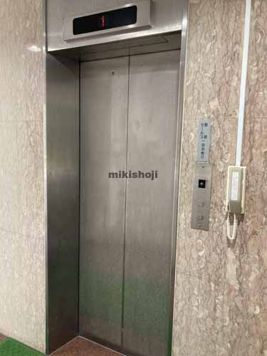 ユニベル田町ビル エレベーターホール2