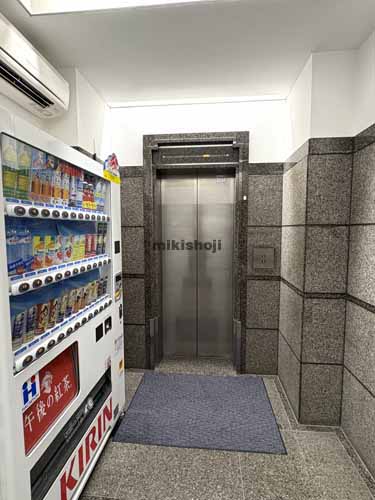 隼町・平河町の第２秩父屋ビル エレベーターホール1