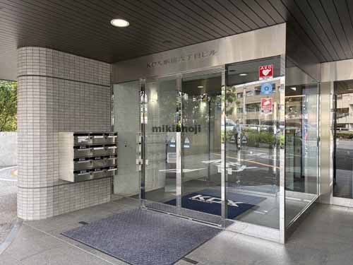 ＫＤＸ新宿六丁目ビル エントランス2