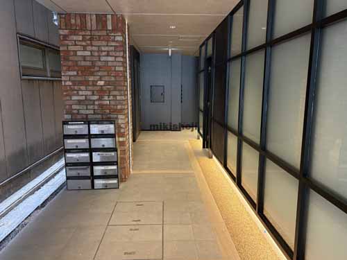 岩本町・神田岩本町のＢｉｚ　Ｆｅｅｌ　ＡＫＩＨＡＢＡＲＡ エントランス1