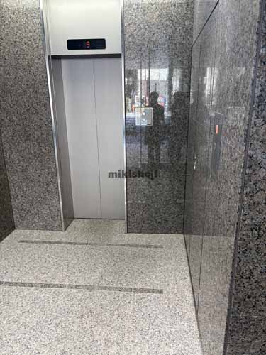 九段北の井門九段下ビル エレベーターホール1