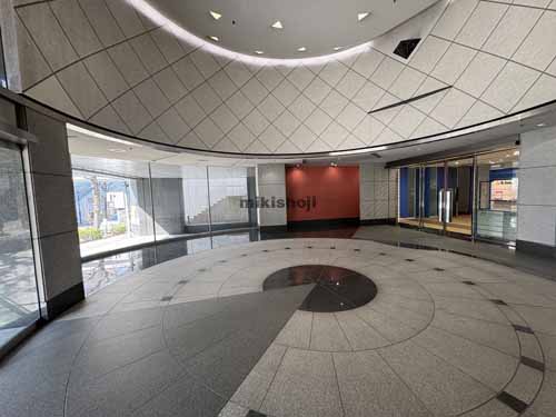 ＤＴ外苑 エントランス3