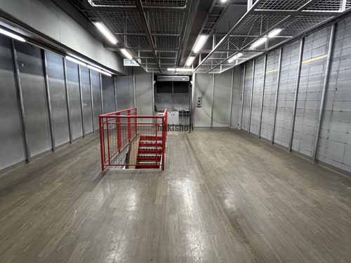 サニービル 居抜き室内1