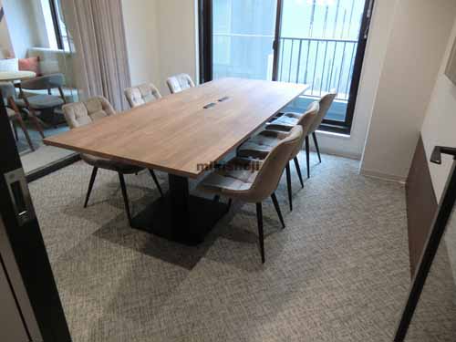 神田神保町のＮＯＶＥＬ　ＷＯＲＫ　Ｊｉｍｂｏｃｈｏ セットアップ室内2