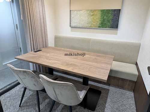 神田神保町のＮＯＶＥＬ　ＷＯＲＫ　Ｊｉｍｂｏｃｈｏ セットアップ室内24