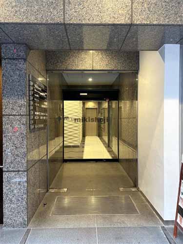 赤坂・元赤坂の溜池山王葵ビル エントランス1