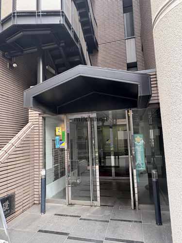 ＩＸＯＳビル エントランス1