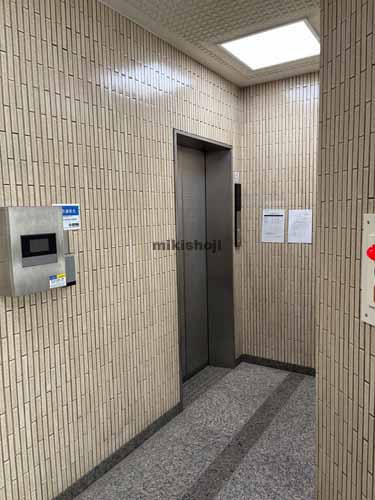 ハイパーク日本橋ビル エレベーターホール1