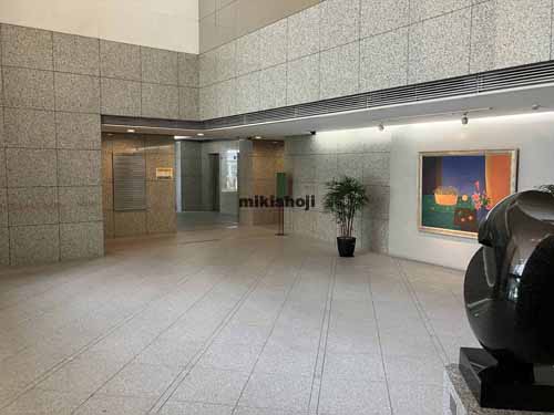 東京美術倶楽部ビルディング エントランス2