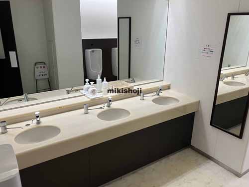 東京美術倶楽部ビルディング 水回り2