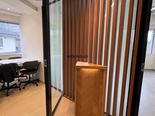 ＤｅＬＣＣＳ新宿御苑ビル セットアップ室内1